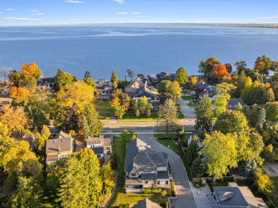 Luxury estate at 2265 Lakeshore Road #3, Burlington, ON — photo 42