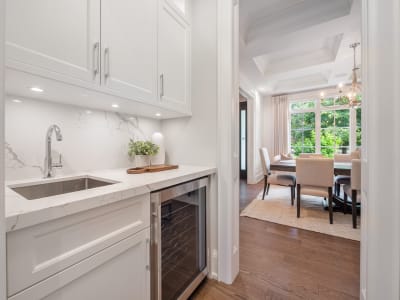 Luxury estate at 1077 Bridge Road, Oakville, ON — photo 9