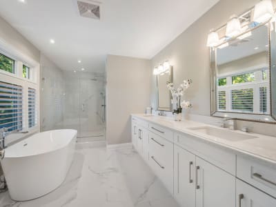 Luxury estate at 3087 Lakeshore Road, Burlington, ON — photo 15