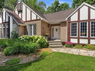 Luxury estate at 6 Rue des Éperviers, Granby, QC — photo 3