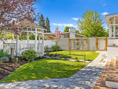Luxury estate at 624 Armour Crescent, Kelowna, BC — photo 4