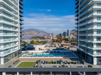 Luxury estate at 1626 Water Street, Kelowna, BC — photo 2