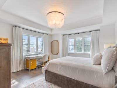 Luxury estate at 2265 Lakeshore Road #3, Burlington, ON — photo 33