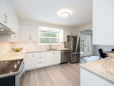 Luxury estate at 198 Romfield Circuit, Thornhill, ON — photo 13