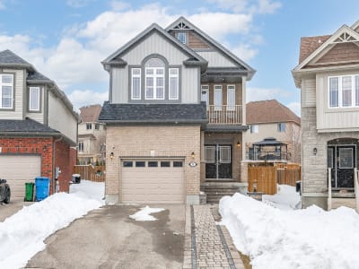 Luxury estate at 34 Dudley Drive, Guelph — photo 2