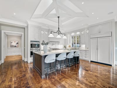 Luxury estate at 190 Donnelly Drive, Mississauga, ON — photo 11