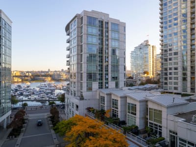 Luxury estate at 1111 Marinaside Crescent #1501, Vancouver, BC — photo 13