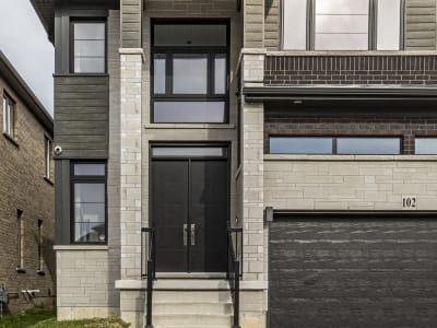 Luxury estate at 102 Greenwich Avenue, Hamilton, ON — photo 4