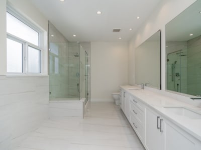 Luxury estate at 576 Linton Street, Coquitlam, BC — photo 12