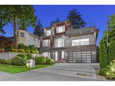 Luxury estate at 13141 Marine Drive, Surrey, BC — photo 2