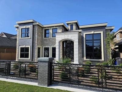 Luxury estate at 9631 Bakerview Drive, Richmond, BC — photo 2