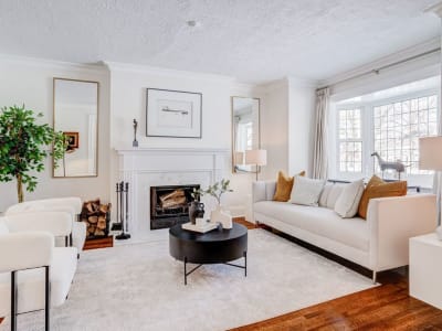 Luxury estate at 81 Wanless Crescent, Toronto, ON — photo 5