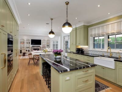 Luxury estate at 31 Sandringham Drive, Toronto — photo 7
