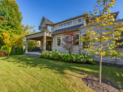 Luxury estate at 2265 Lakeshore Road #3, Burlington, ON — photo 4