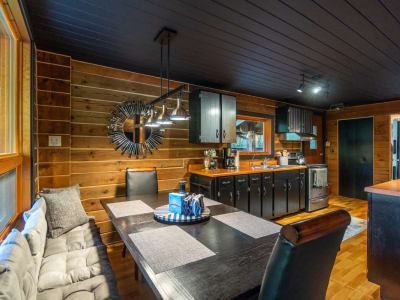 Luxury estate at 1374 Purbrook Road, Bracebridge, ON — photo 9