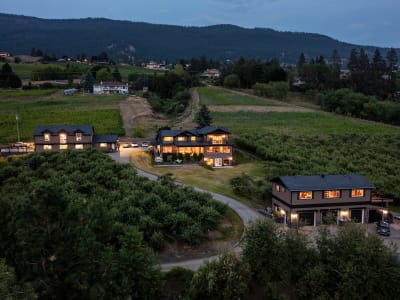 Luxury estate at 4511 Crawford Road, Lake Country, BC — photo 1