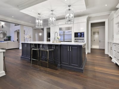 Luxury estate at Burlington — photo 22