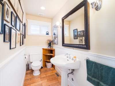Luxury estate at 4337 West 15th Avenue, Vancouver, BC — photo 17
