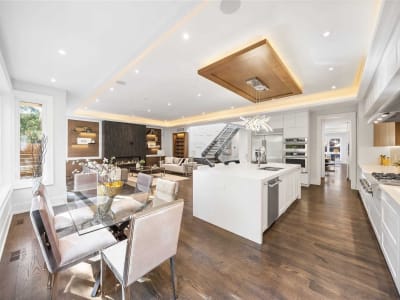 Luxury estate at 93 Tamworth Road, Toronto — photo 3