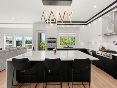 Luxury estate at 13575 Birdtail Drive, Maple Ridge, BC — photo 10