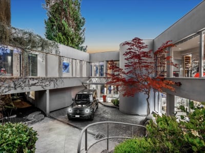 Luxury estate at 3912 Marine Drive, West Vancouver, BC — photo 11