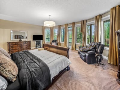 Luxury estate at 40 Blueridge Bay, Calgary, AB — photo 30