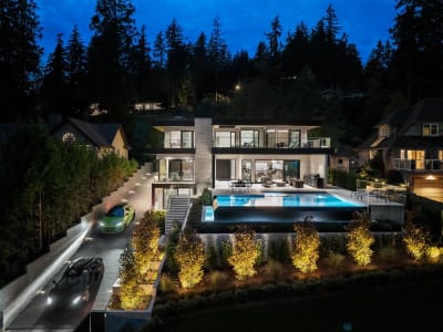Luxury estate at 449 Hillcrest Street, West Vancouver, BC — photo 2
