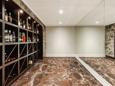 Luxury estate at 524 Rue des Falaises, Mont-Saint-Hilaire, QC — photo 24