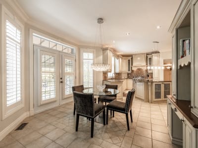 Luxury estate at 533 Rue des Falaises, Mont-Saint-Hilaire, QC — photo 12