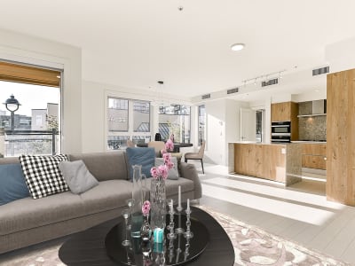Luxury estate at 203-522 15 Street, West Vancouver — photo 3
