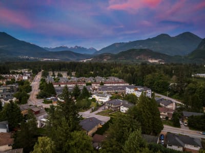 Luxury estate at 39726 Government Road, Squamish, BC — photo 16