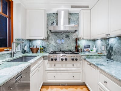 Luxury estate at 2817 Bellevue Avenue, West Vancouver, BC — photo 17