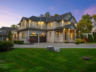 Luxury estate at 2265 Lakeshore Road #3, Burlington, ON — photo 47