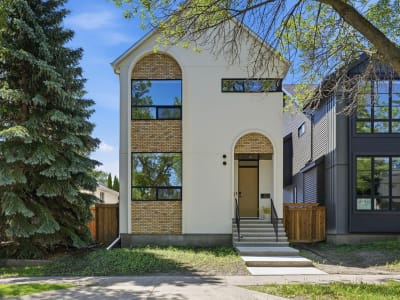 Luxury estate at 14315 98 Avenue Northwest, Edmonton, AB — photo 2