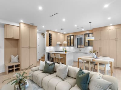 Luxury estate at 2-165 East 45th Avenue, Vancouver, BC — photo 3