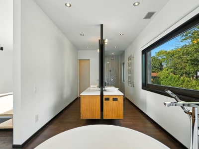 Luxury estate at 940 Chemin du Bord-du-Lac-Lakeshore, Dorval, QC — photo 3
