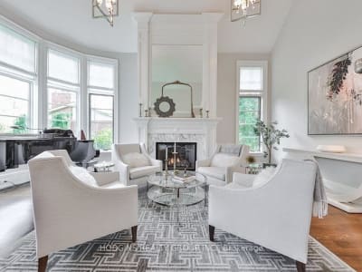 Luxury estate at 1372 Aldo Drive, Mississauga, ON — photo 4