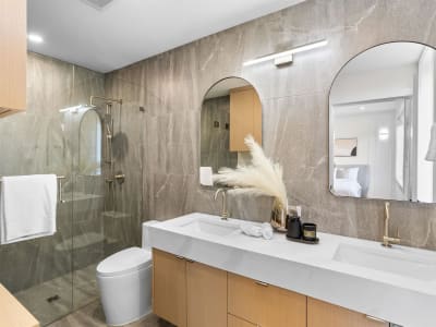 Luxury estate at 2-165 East 45th Avenue, Vancouver, BC — photo 10