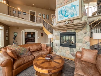 Luxury estate at 262060 Range Road 33, Rocky View, AB — photo 4