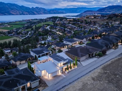 Luxury estate at 1384 Pinot Noir Drive, West Kelowna, BC — photo 17