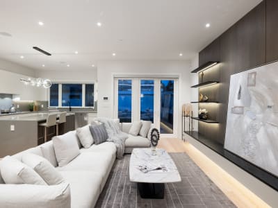Luxury estate at 838 East 14th Street, North Vancouver, BC — photo 13