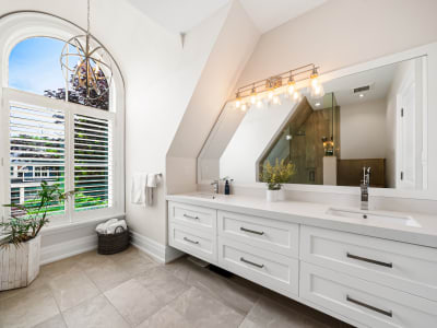 Luxury estate at 363 Niar Avenue, Mississauga, ON — photo 23