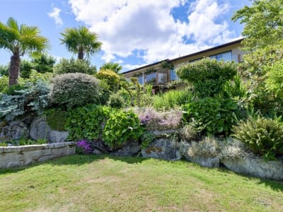 Luxury estate at 5489 Forest Hill Road, Victoria, BC — photo 4