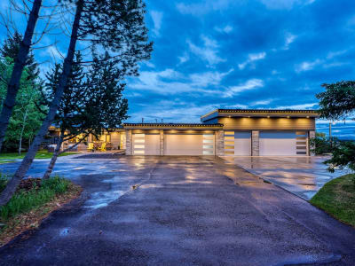 Luxury estate at 183 Pinebrook Way South West, Calgary, AB — photo 5