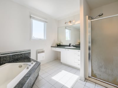 Luxury estate at 2536 Chemin du Calvaire, Varennes, QC — photo 16