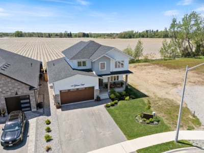 Luxury estate at 155 Gibbons Street, Norfolk, ON — photo 3