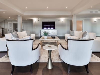 Luxury estate at Burlington — photo 9