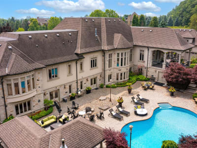 Luxury estate at 95 Eden Vale Dr, King City, ON — photo 11