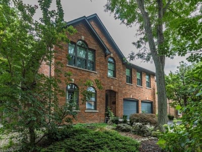 Luxury estate at 223 Briar Hill Crescent, Hamilton, ON — photo 3