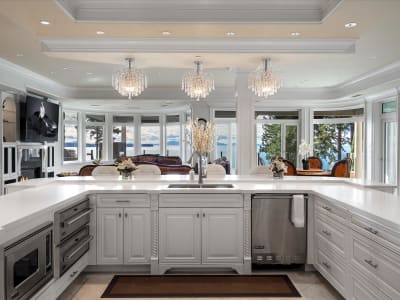 Luxury estate at 13822 Marine Drive, White Rock, BC — photo 9